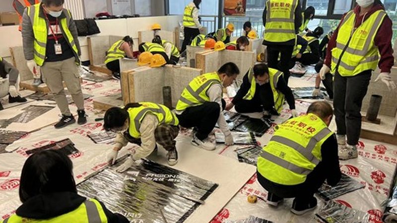 成人教育自考与成考：两种途径的优劣势解析